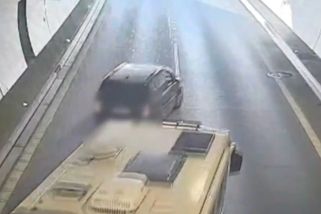 Kamery zachytily vybržďování v tunelu na dálnici D8